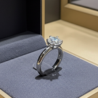 Anello solitario diamante naturale  1.00 ct certificato IGI D IF