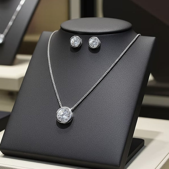 Set Completo Collana e Orecchini con diamante naturale 0,30ct