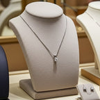 Set Completo Collana e Orecchini con diamante naturale 0,60ct