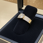 Anello solitario in oro giallo 18k e diamanti naturali 1.15ct
