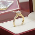 Anello fidanzamento in oro bianco 18k e diamanti naturali certificato igi 0.90ct