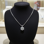 HRD certified solitaire necklace in white gold with 0.60 ct D VVS1 natural diamond