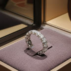 Anello Eternity con 3.00 ct  diamanti Naturali