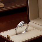 Anello Trilogy certificato IGI in oro bianco 18k e 3  diamanti  naturali 0,56 ct