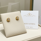 HRD certified solitaire earrings in 18k yellow gold and 2 natural diamonds 0.25ct